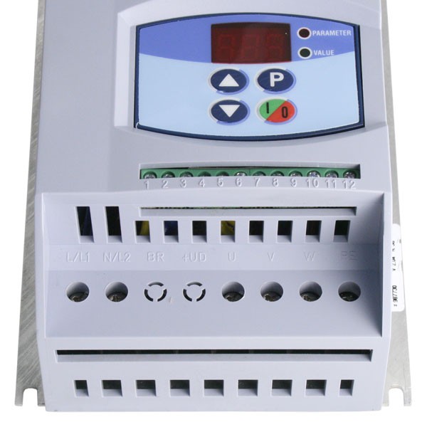 Photo of WEG CFW-10 Cold Plate IP20 2.2kW 230V 1ph to 3ph AC Inverter Drive, DBr, C3 EMC